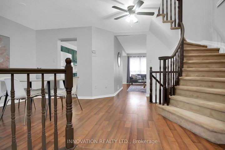 Photo 3 at 64 Daventry Crescent, Nepean (Longfields), Ottawa