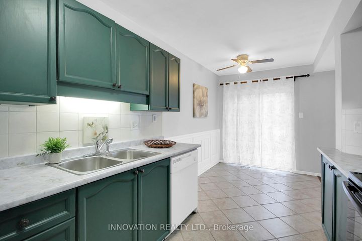 Photo 14 at 64 Daventry Crescent, Nepean (Longfields), Ottawa