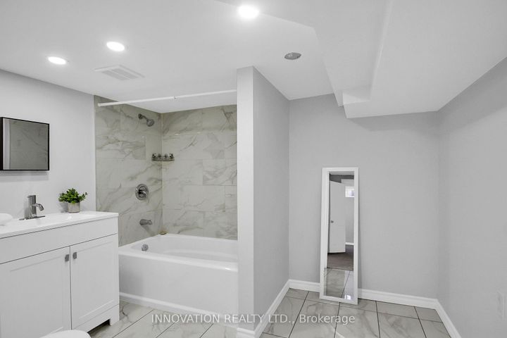 Photo 32 at 64 Daventry Crescent, Nepean (Longfields), Ottawa
