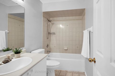 Photo 28 at 64 Daventry Crescent, Nepean (Longfields), Ottawa