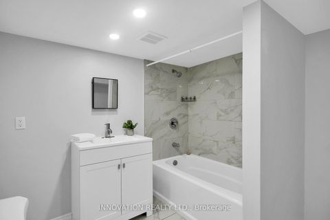 Photo 31 at 64 Daventry Crescent, Nepean (Longfields), Ottawa