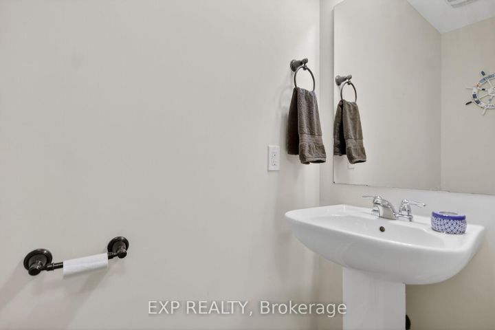 Photo 23 at 549 ENSATINA Crescent, Nepean (Half Moon Bay), Ottawa