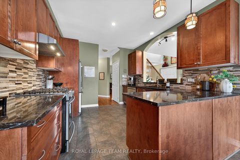 Photo 10 at 131 Spiritwood Drive, Emerald Meadows/Trailwest, Kanata