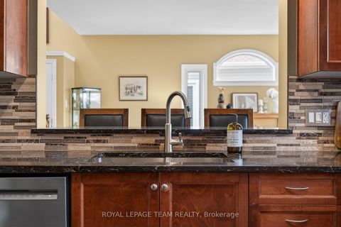 Photo 14 at 131 Spiritwood Drive, Emerald Meadows/Trailwest, Kanata