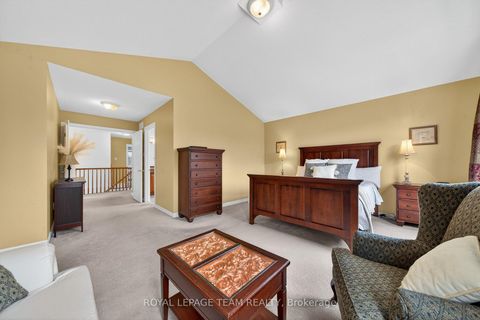 Photo 23 at 131 Spiritwood Drive, Emerald Meadows/Trailwest, Kanata