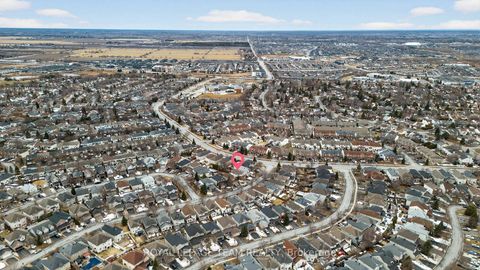 Photo 49 at 131 Spiritwood Drive, Emerald Meadows/Trailwest, Kanata