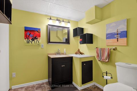 Photo 24 at 44 Ballantrae Way, Glencairn/Hazeldean, Kanata