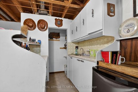 Photo 26 at 44 Ballantrae Way, Glencairn/Hazeldean, Kanata