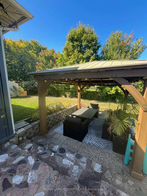 Photo 32 at 44 Ballantrae Way, Glencairn/Hazeldean, Kanata