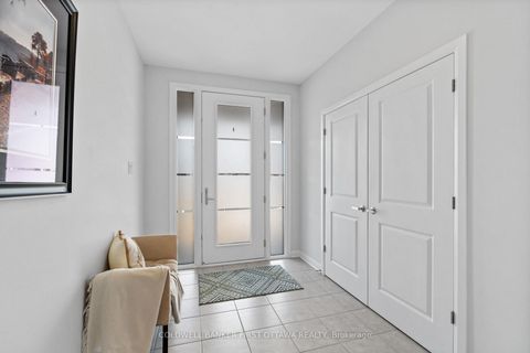 Photo 5 at 522 Anchor Circle, Mahogany Community, Manotick