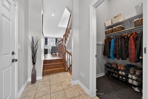 Photo 9 at 336 Glenbrae Avenue, Morgan's Grant/South March, Kanata