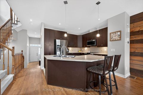 Photo 15 at 336 Glenbrae Avenue, Morgan's Grant/South March, Kanata
