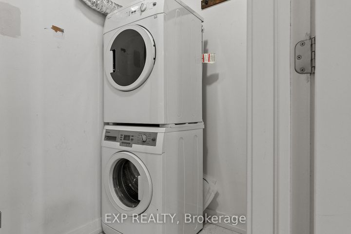 Photo 16 at 1006 - 330 Titan Private, Nepean (Borden Farm/Stewart Farm/Carleton Heights/Parkwood Hills), Ottawa