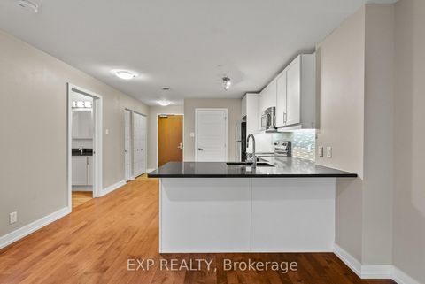 Photo 7 at 1006 - 330 Titan Private, Nepean (Borden Farm/Stewart Farm/Carleton Heights/Parkwood Hills), Ottawa