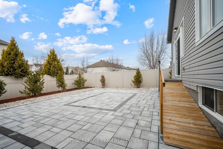 Photo 36 at 10 Kinetic Way, Nepean (Cedargrove/Fraserdale), Ottawa