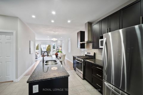 Photo 11 at 10 Kinetic Way, Nepean (Cedargrove/Fraserdale), Ottawa