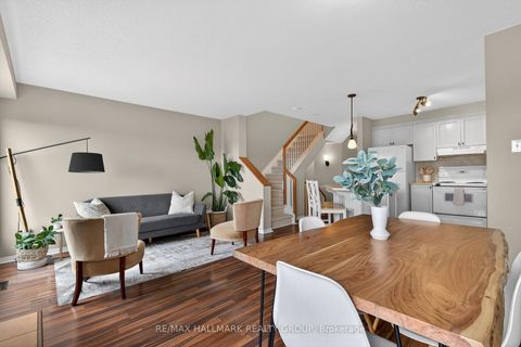 Photo 7 at 74 - 404 Hillsboro Private, Emerald Meadows/Trailwest, Kanata