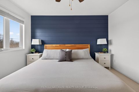 Photo 22 at 74 - 404 Hillsboro Private, Emerald Meadows/Trailwest, Kanata