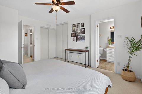 Photo 24 at 74 - 404 Hillsboro Private, Emerald Meadows/Trailwest, Kanata