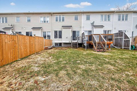 Photo 28 at 74 - 404 Hillsboro Private, Emerald Meadows/Trailwest, Kanata