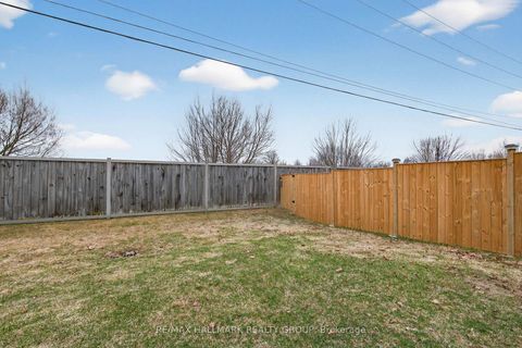 Photo 30 at 74 - 404 Hillsboro Private, Emerald Meadows/Trailwest, Kanata