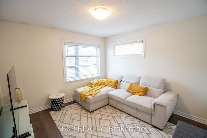 Photo 9 at 224 Alex Polowin Avenue, Nepean (Half Moon Bay), Ottawa