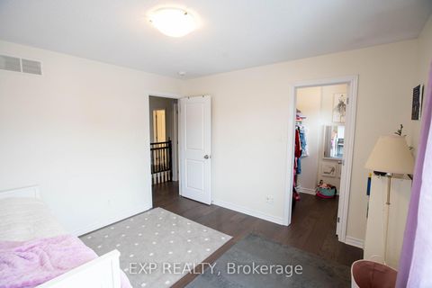Photo 11 at 224 Alex Polowin Avenue, Nepean (Half Moon Bay), Ottawa