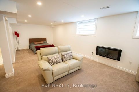 Photo 32 at 224 Alex Polowin Avenue, Nepean (Half Moon Bay), Ottawa