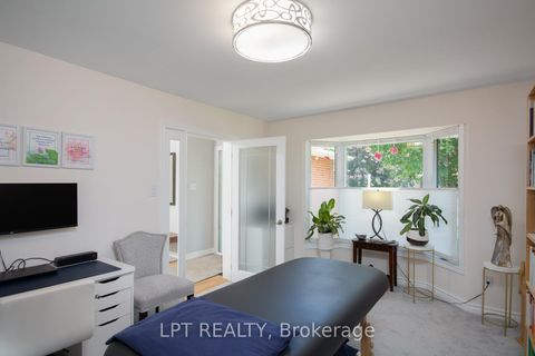 Photo 11 at 4 Drainie Drive, Katimavik, Kanata