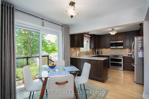 Photo 21 at 4 Drainie Drive, Katimavik, Kanata