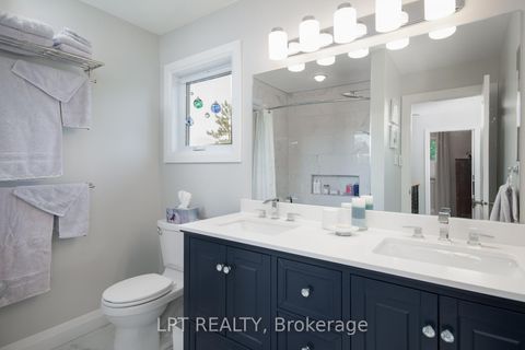 Photo 26 at 4 Drainie Drive, Katimavik, Kanata