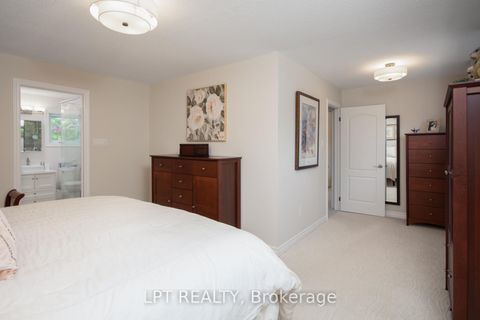 Photo 30 at 4 Drainie Drive, Katimavik, Kanata