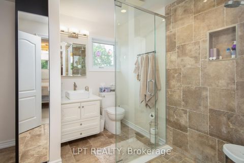 Photo 31 at 4 Drainie Drive, Katimavik, Kanata