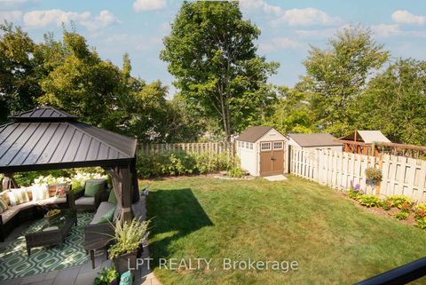 Photo 41 at 4 Drainie Drive, Katimavik, Kanata