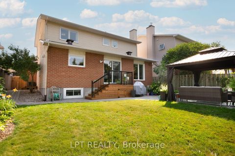 Photo 42 at 4 Drainie Drive, Katimavik, Kanata