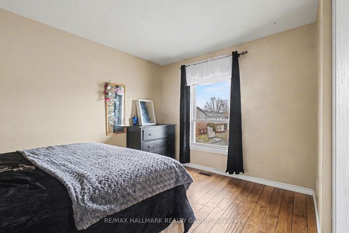 Photo 16 at 12D Arnold Drive, Nepean (Arbeatha Park), Ottawa