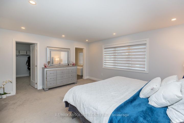 Photo 22 at 1019 Apolune Street, Nepean (Half Moon Bay), Ottawa