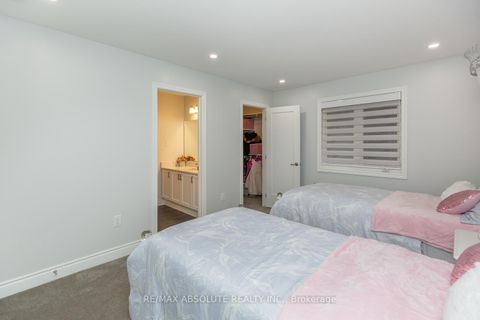 Photo 32 at 1019 Apolune Street, Nepean (Half Moon Bay), Ottawa
