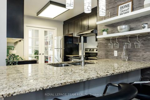 Photo 12 at A - 19 Tadley Private, Nepean (Longfields), Ottawa