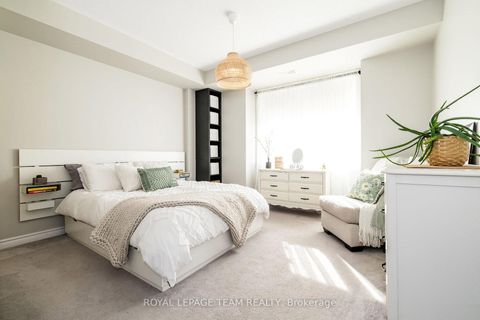 Photo 19 at A - 19 Tadley Private, Nepean (Longfields), Ottawa