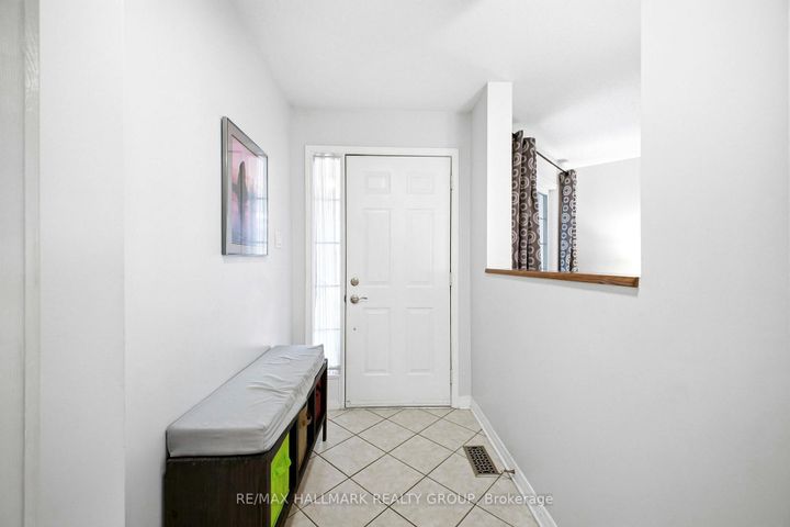 Photo 3 at 92A Upney Drive, Nepean (Longfields), Ottawa