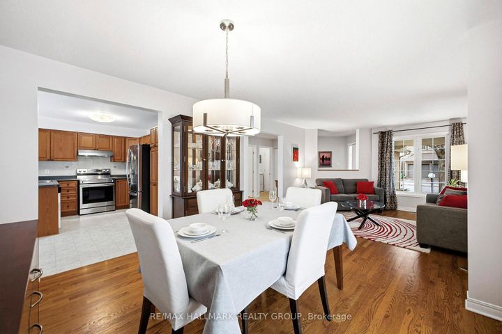 Photo 11 at 92A Upney Drive, Nepean (Longfields), Ottawa