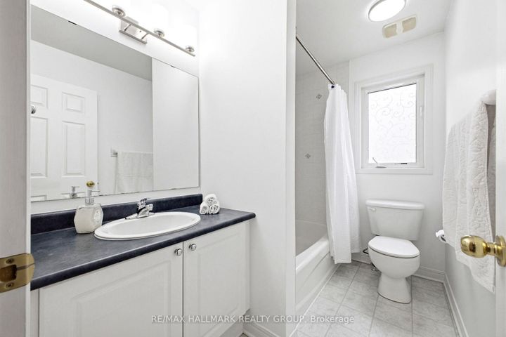 Photo 38 at 92A Upney Drive, Nepean (Longfields), Ottawa