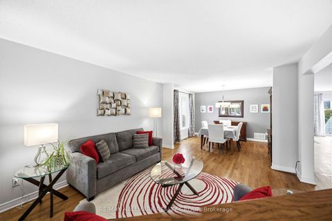 Photo 6 at 92A Upney Drive, Nepean (Longfields), Ottawa