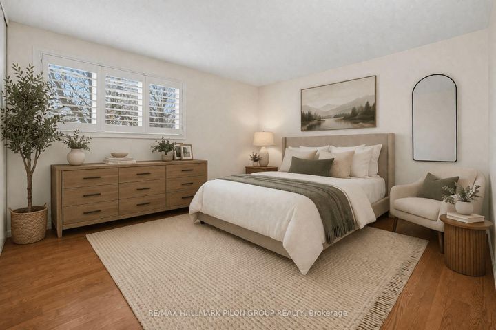 Photo 15 at 56 Townsend Drive, Nepean (Heritage Park), Ottawa