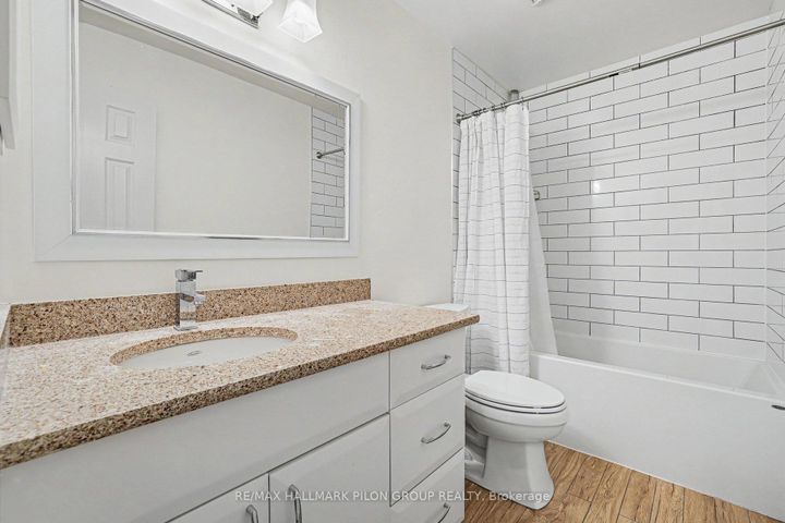 Photo 17 at 56 Townsend Drive, Nepean (Heritage Park), Ottawa