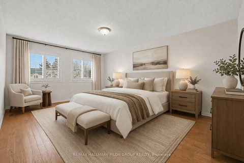 Photo 12 at 56 Townsend Drive, Nepean (Heritage Park), Ottawa