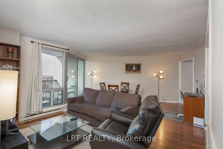 Photo 13 at 802 - 1380 Prince Of Wales Drive, Nepean (Carleton Square), Ottawa