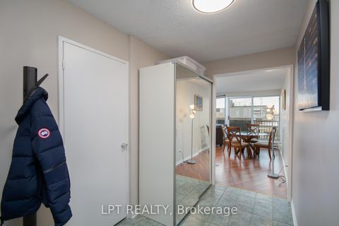 Photo 6 at 802 - 1380 Prince Of Wales Drive, Nepean (Carleton Square), Ottawa
