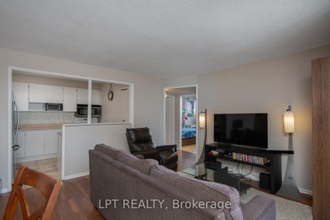 Photo 11 at 802 - 1380 Prince Of Wales Drive, Nepean (Carleton Square), Ottawa